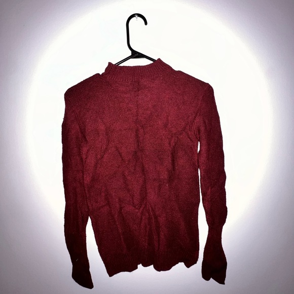 DYNAMITE BURGUNDY SWEATER - Picture 4 of 5